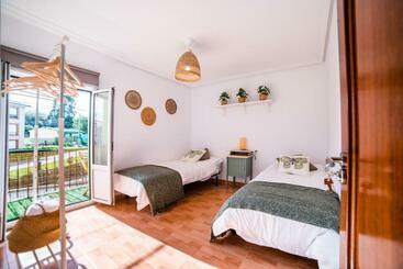 مبيت وإفطار Casa López