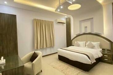 ホテル ال متعب سويتس المونسية