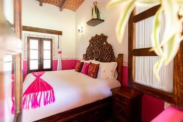 فندق Hacienda Maria Eugenio