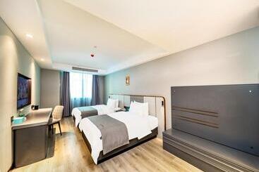 Lanou Hotel Wuhan Capitamall Wusheng Road Metro Station