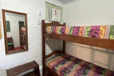 פנסיון Canto Dos Artistas Olinda