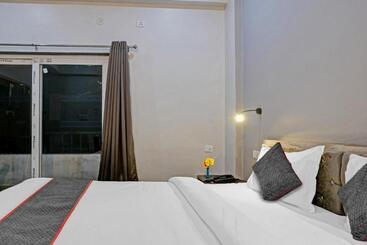 酒店 Townhouse Navneeta Grand