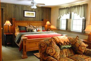 تختخواب و صبحانه Deerhill Inn