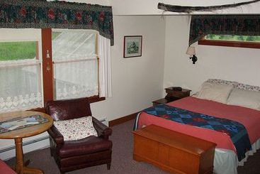مبيت وإفطار Gustavus Inn