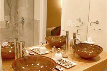 住宿加早餐  Roscoe Village Guesthouse