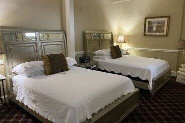 住宿加早餐 The Firehouse Inn