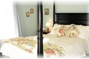 Bed and Breakfast The Maples At Warner
