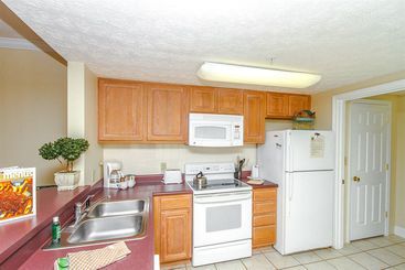 هتل Golfview Vacation Rentals at Golfview Resort