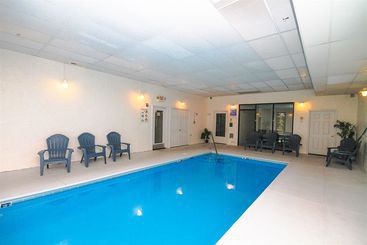 هتل Golfview Vacation Rentals at Golfview Resort