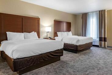 فندق Comfort Inn Bentonville  Crystal Bridges