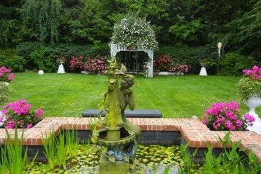 Melange Bed And Breakfast