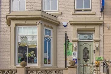 بنسيون Forest Guest House