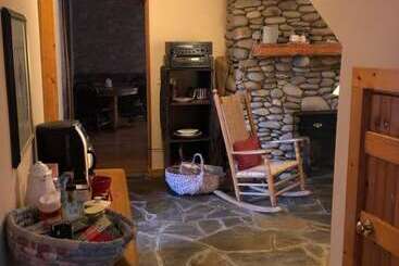 Smokies Bed And Breakfast