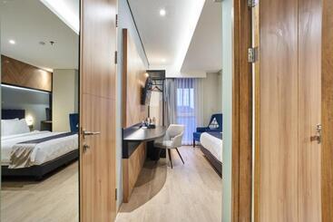 هتل Cordela Suites Tasikmalaya