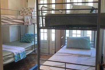 هتل کپسول Casa Augusta Al