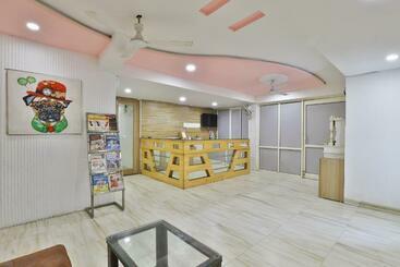 בית מלון כפרי Mukund Palace