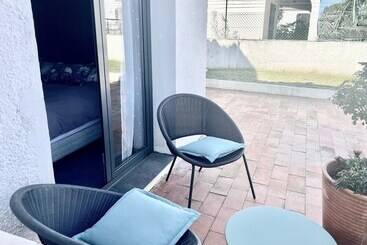 ペンション Charm Of The Algarve   Adults Only