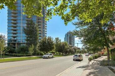 아파트호텔 Vacation At Discovery Bay Resort