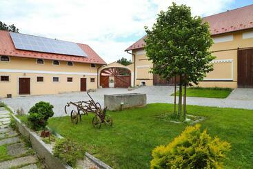 민박 Statek Selský Dvůr