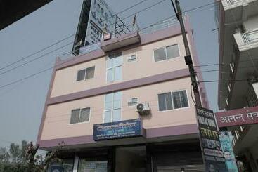 فندق Shri Anand Niketan By Wb Inn