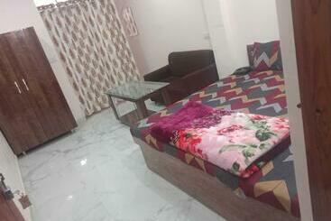ホテル Spot On Abhilasha Palace