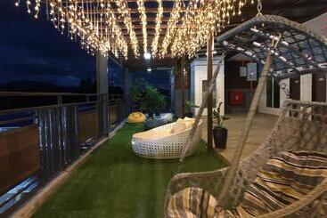 בית מלון כפרי Wings