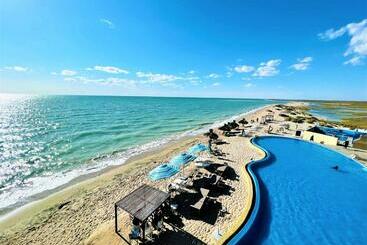 شقة فندقية Rocky Point   Ocean Front   King   Suites   Sleeps12   Gated   Pools Wi Fi