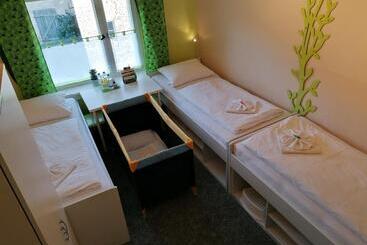 הוסטל Märkische Traube Idyllisches Gästehaus Für Selbsversorger