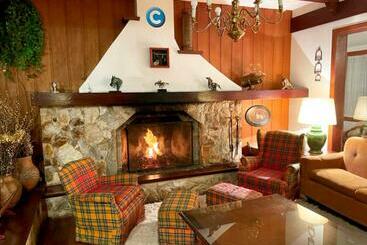 ユースホステル Pousada C Turismo