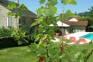 צימר La Maison Près D Aurillac