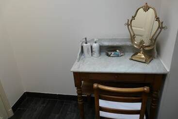 مبيت وإفطار La Promenade