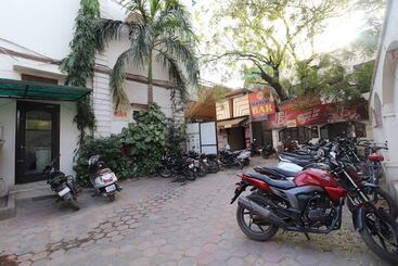 בית מלון כפרי Mahima