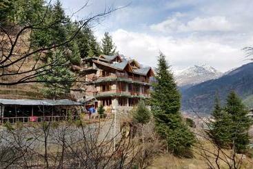 مبيت وإفطار Akasa Boutique Homestay