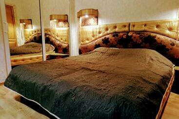 酒店 хотел сакар