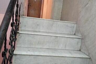 فندق New Lodge  By Wb Inn