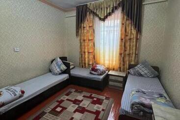 پانسیون Lovely Home For You