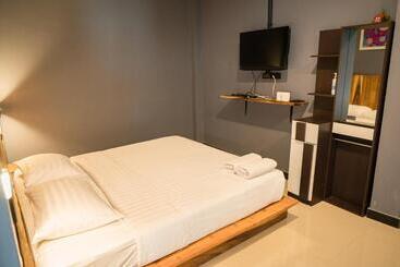 アパートホテル T Park Pakchong ทีปาร์ค ปากช่อง