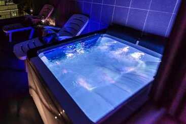 Pohang Good's Pool Villa