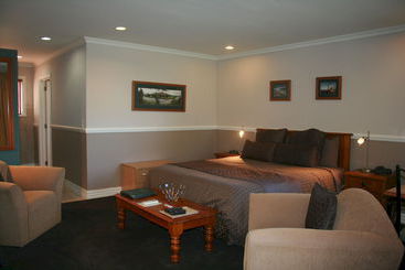 Alpine Springs Motel