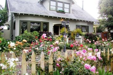 مبيت وإفطار A White Jasmine Inn