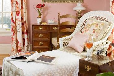 ベッドアンドブレックファースト Edward Harris House