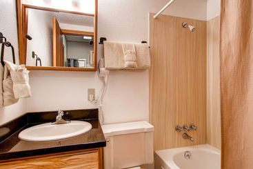 هتل Park Meadows Lodge