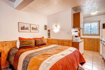 هتل Park Meadows Lodge