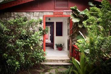 هتل Golden Rock Nevis