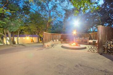 فندق Kruger Adventure Lodge