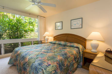 Princeville Oceanfront Villas