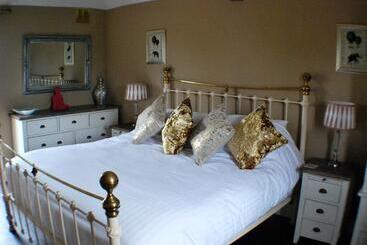 ホテル The Bowl Inn