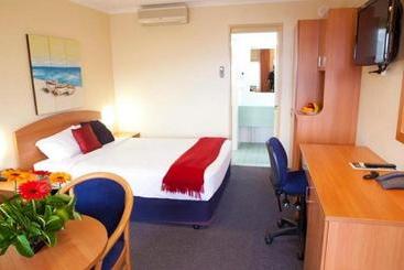 Surestay  By Best Western Karinga Motel