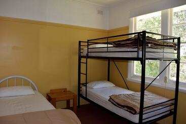 בית פרטי Blackheath Holiday Cabins