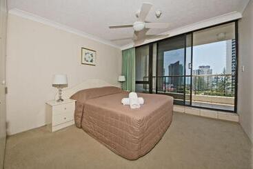 Genesis Apartments By Gold Coast Premium